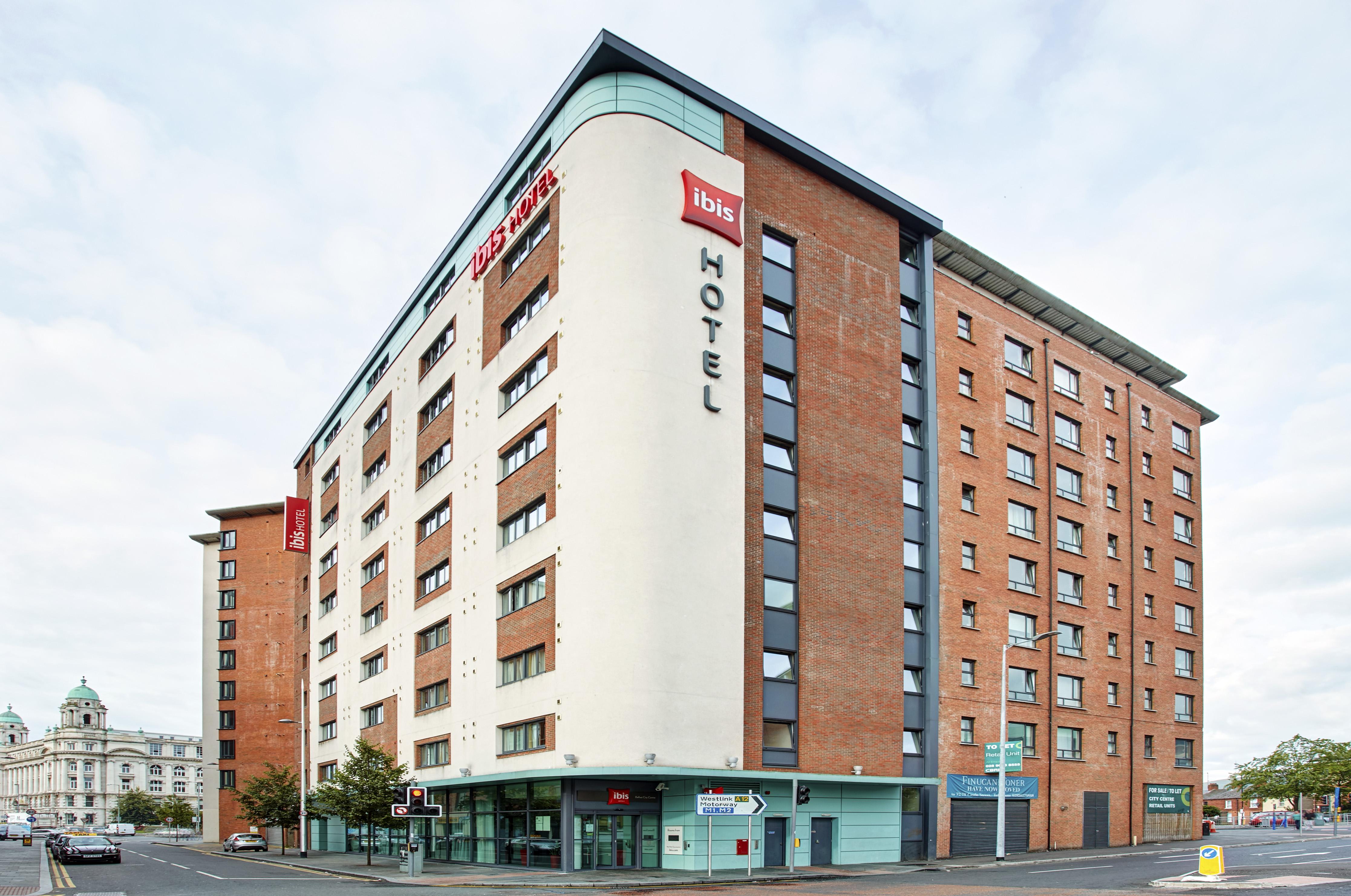 Ibis Belfast City Centre Екстериор снимка